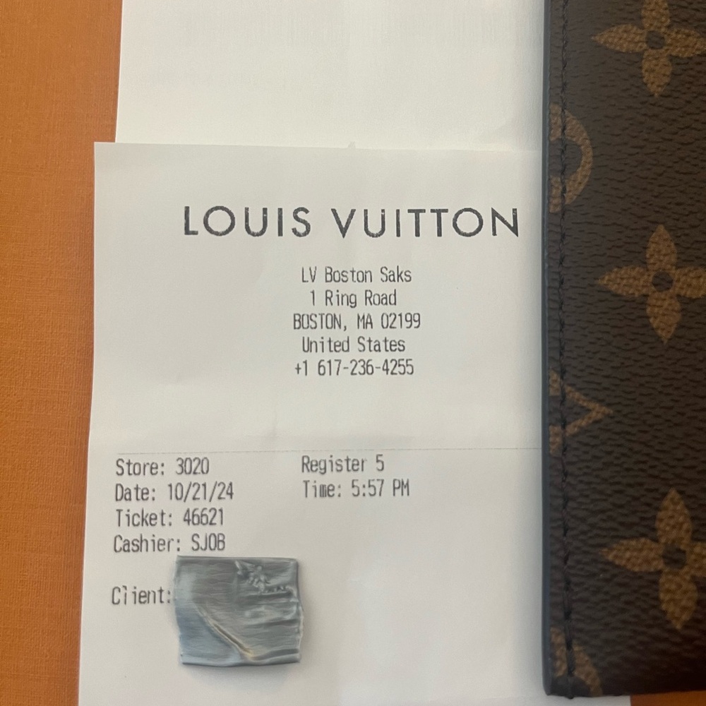LV pouchette clutch - Picture 13 of 15